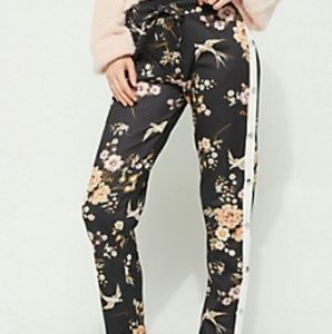 Nwot joggers